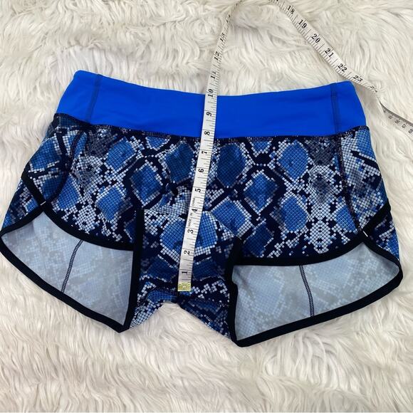 Lululemon Speed Short Mini Ziggy Snake Caspian Blue Pipe Dream Size 6 - Picture 5 of 10
